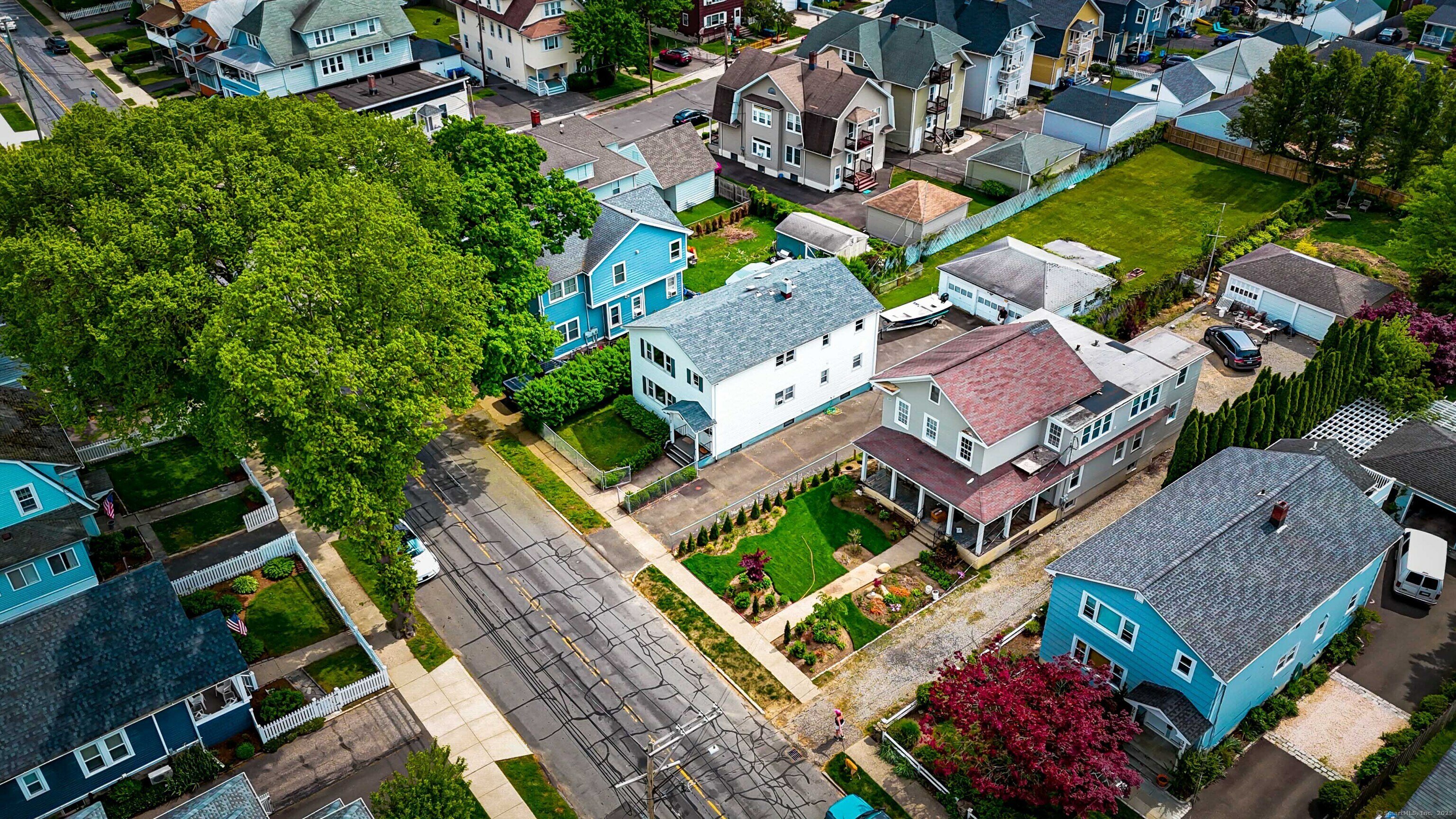Property Photo: 326 Grovers Avenue CT 06605