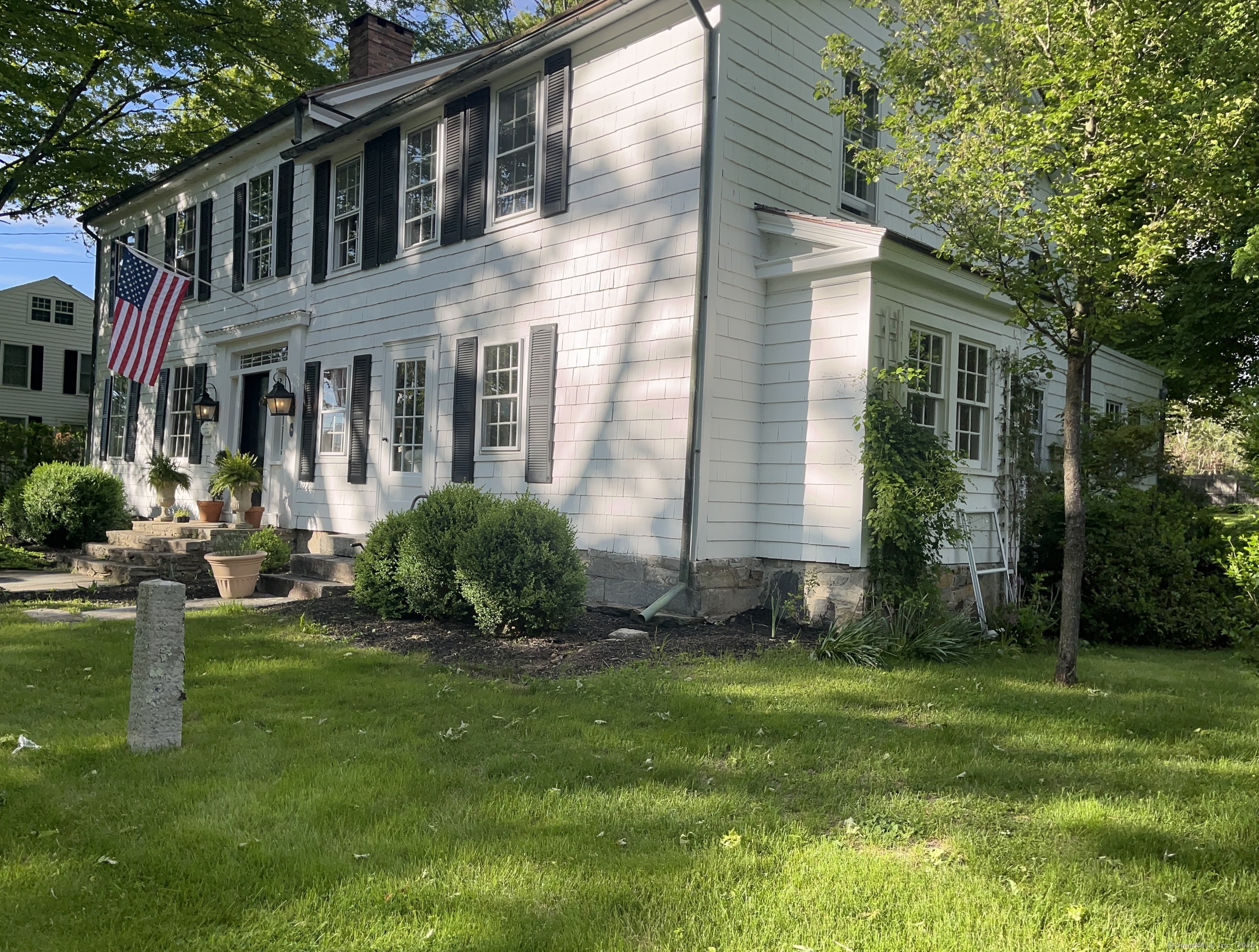 Property Photo:  118 Sanfordtown Road  CT 06896 