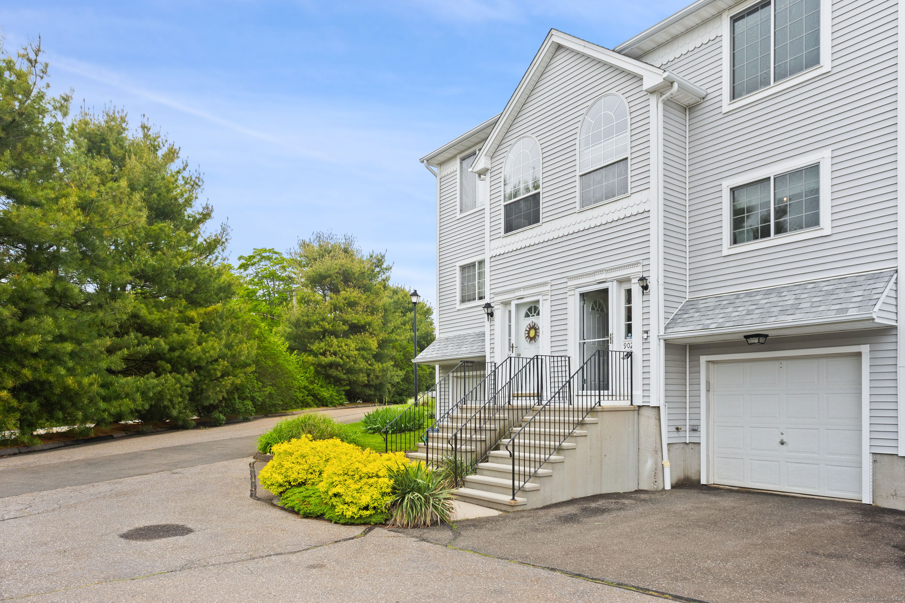 Property Photo:  560 Silver Sands Road 902  CT 06512 