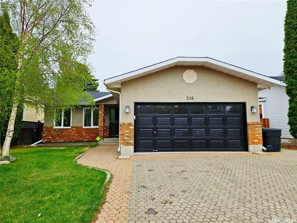 Property Photo: 518 Bonli Crescent SK S7N 4A3