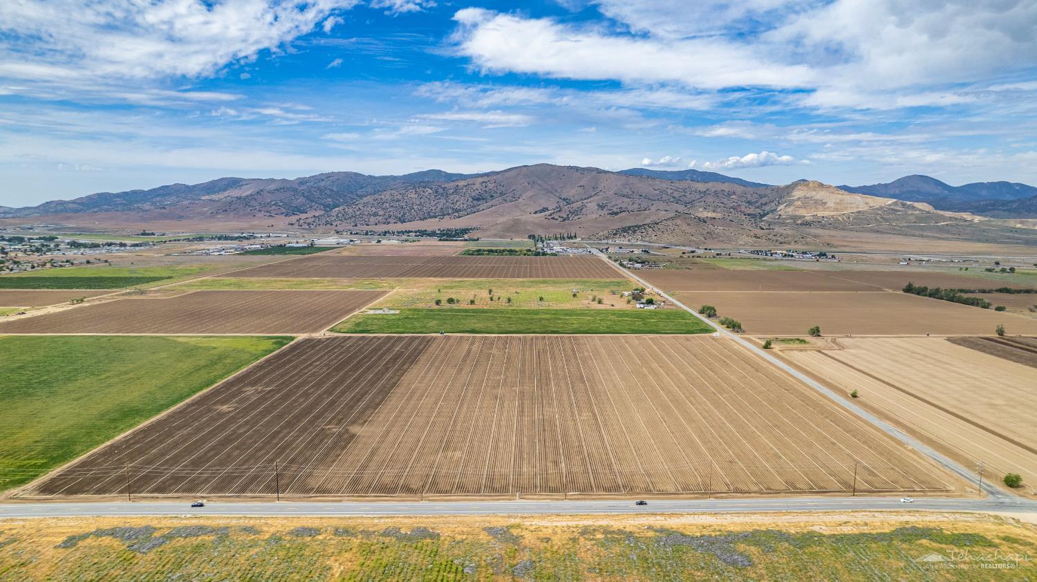 Property Photo:  0 Highline - Lot 3  CA 93561 