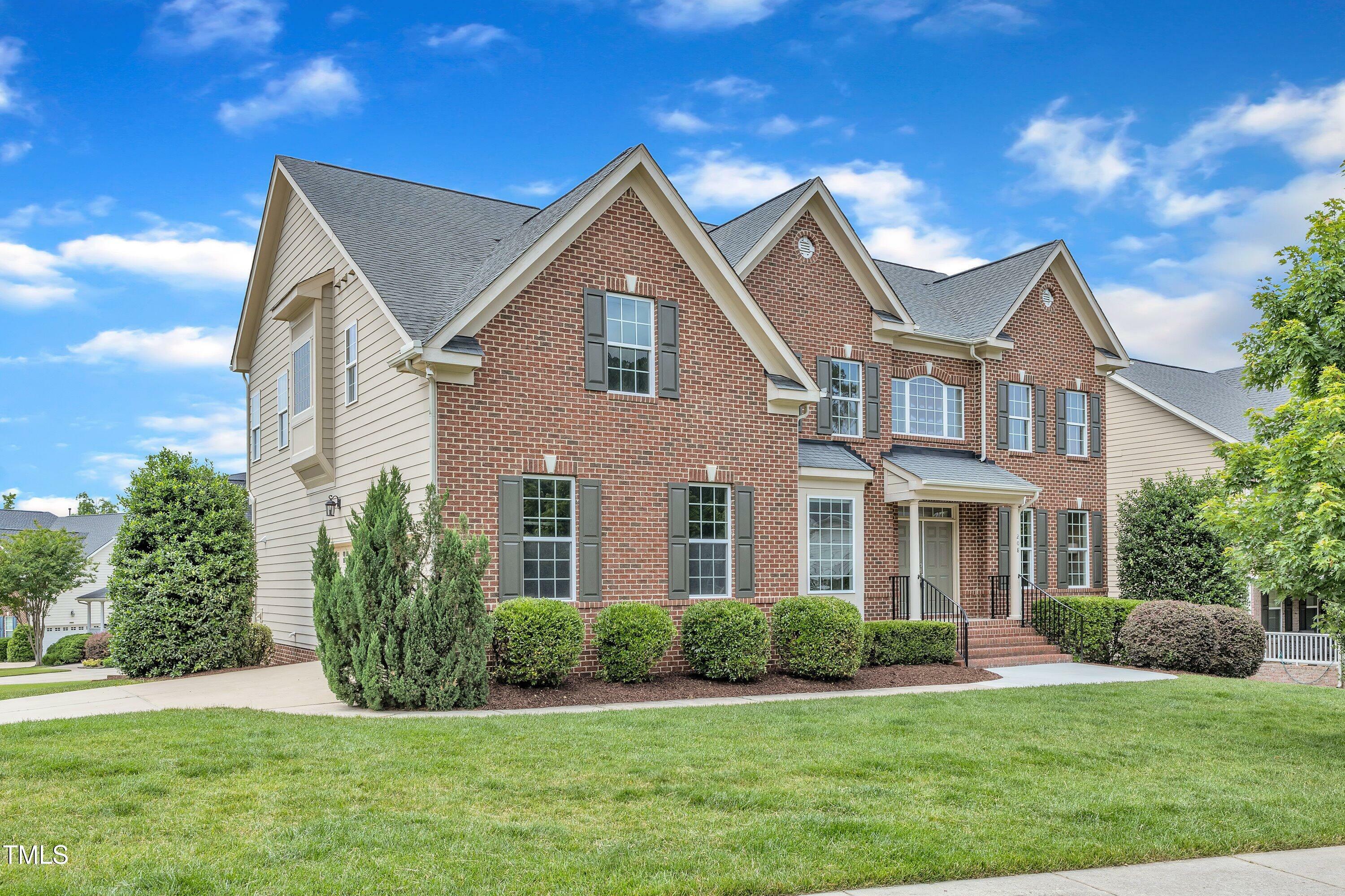 Property Photo: 208 Bridle Boast Rd NC 27519
