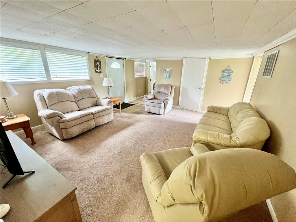 Property Photo: 11859 Kammerer Ave PA 16316