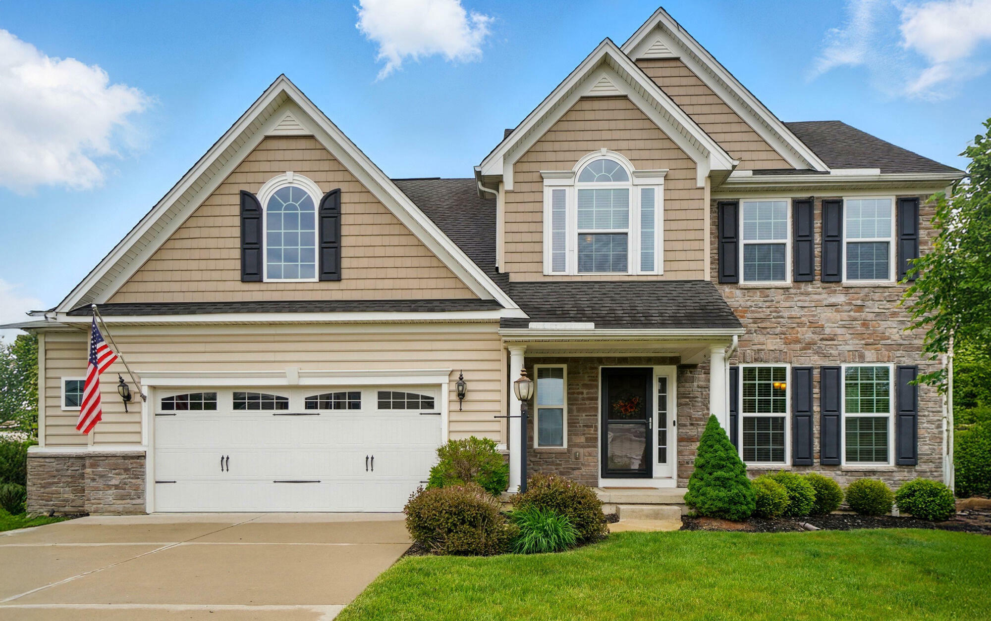 Property Photo: 1419 Golden Eagle Drive OH 45373