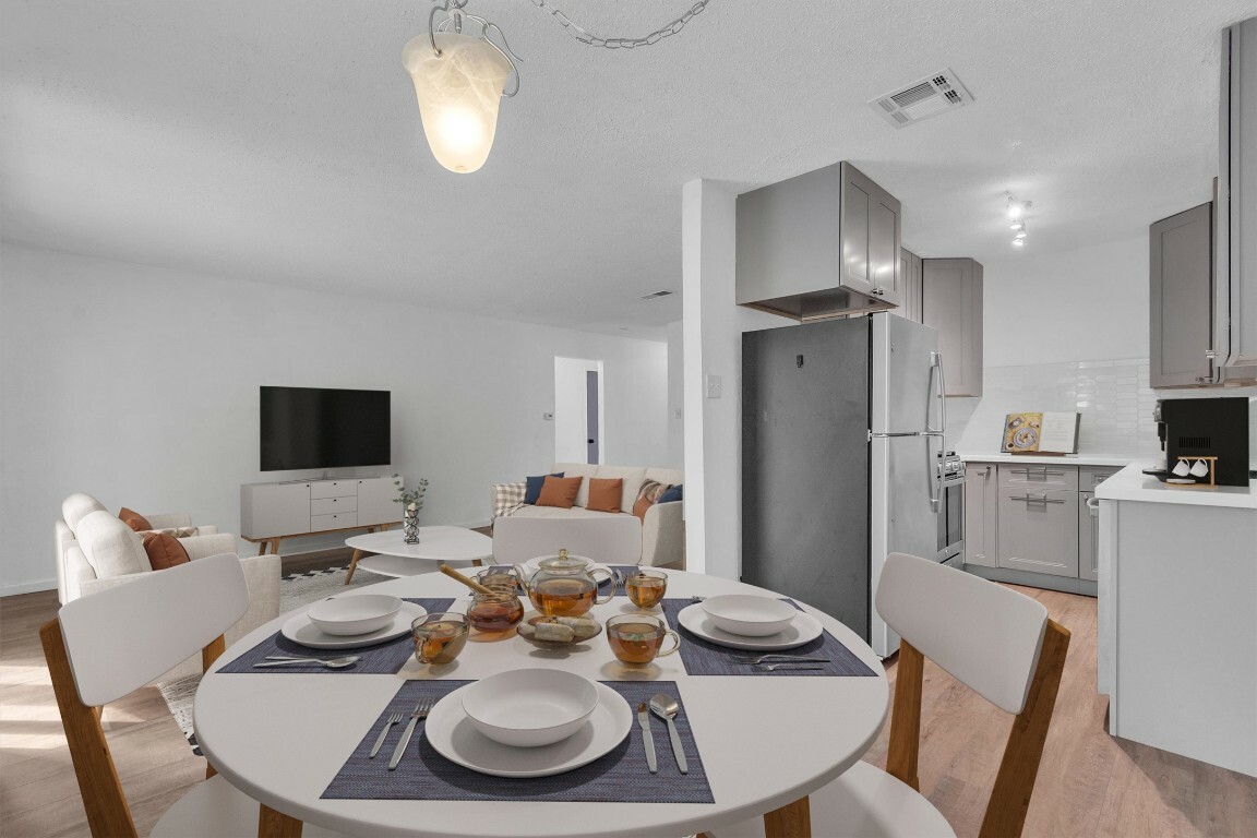 Property Photo: 4406 Dove Springs Drive TX 78744