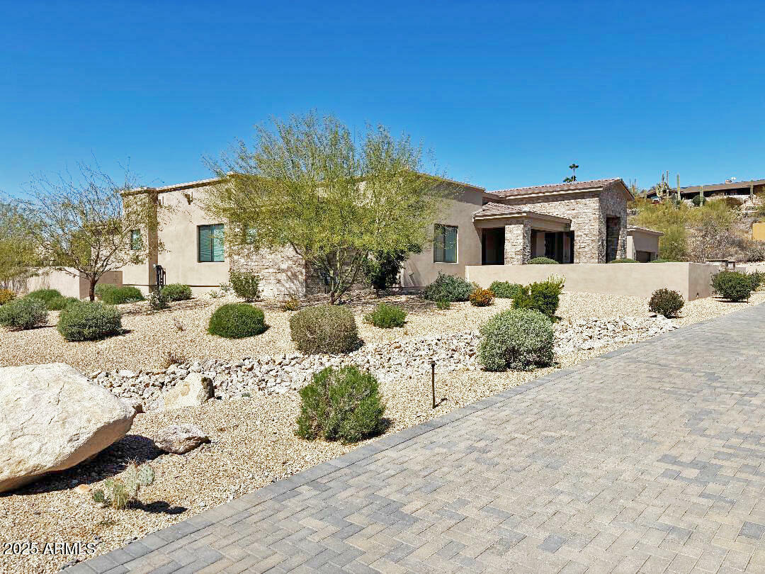 Property Photo: 4008 La Ultima Piedra -- AZ 85377
