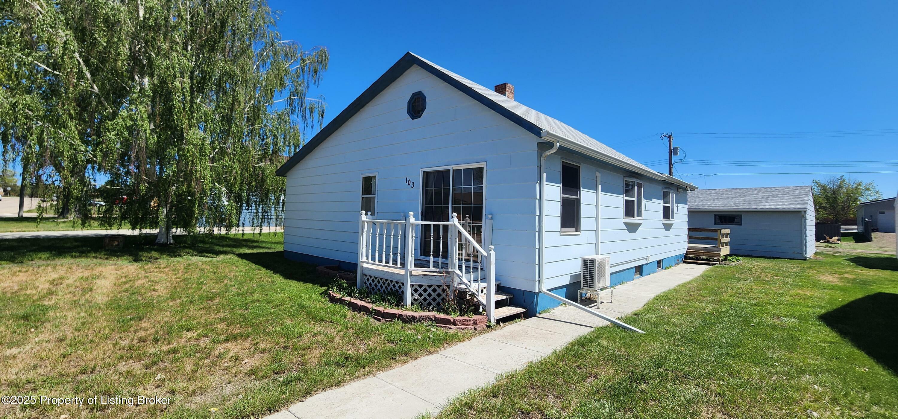 103 6th Avenue SW  Bowman ND 58623 photo
