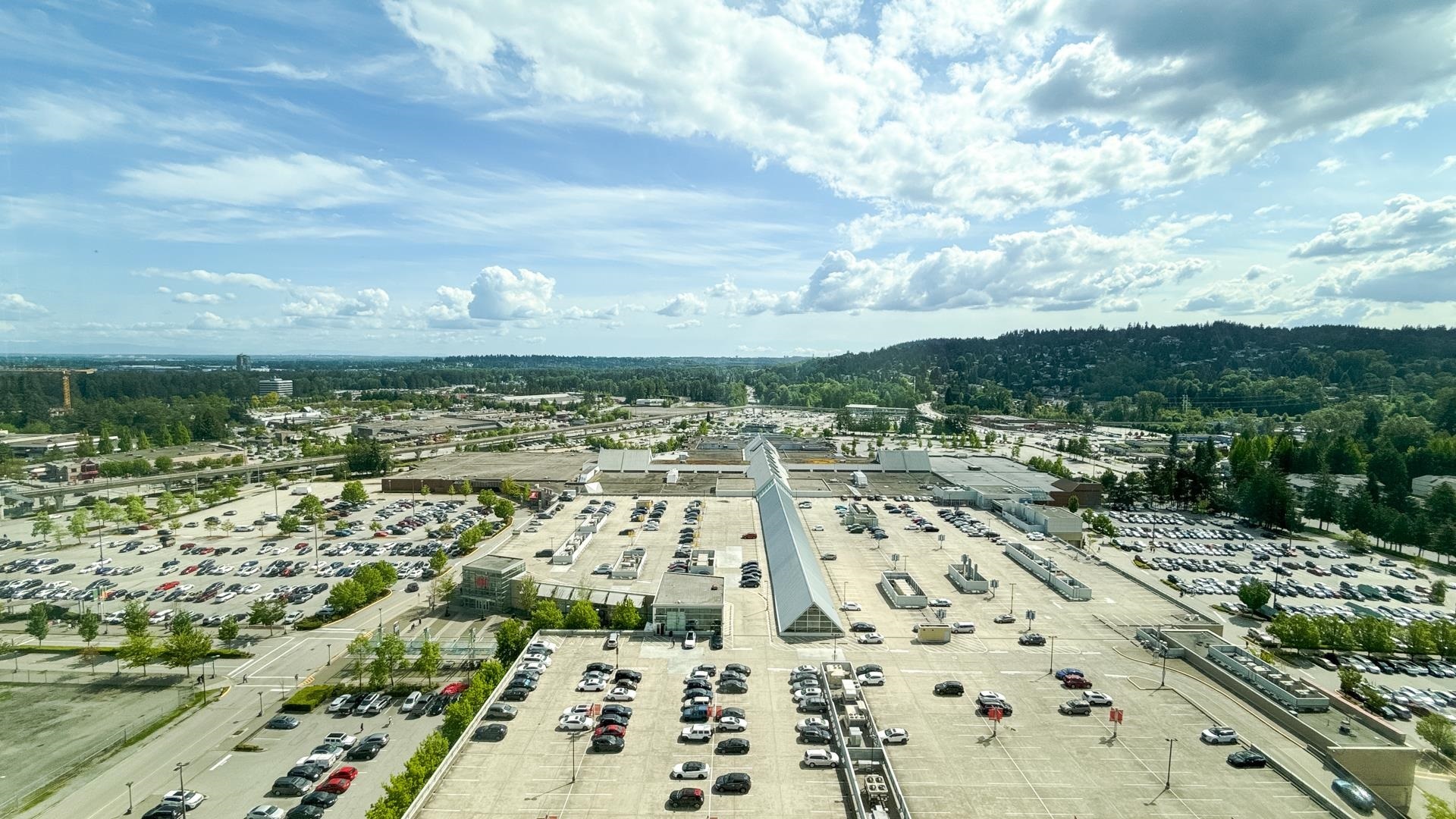 Property Photo: 2955 Atlantic Avenue 2605 BC V3B 0H9