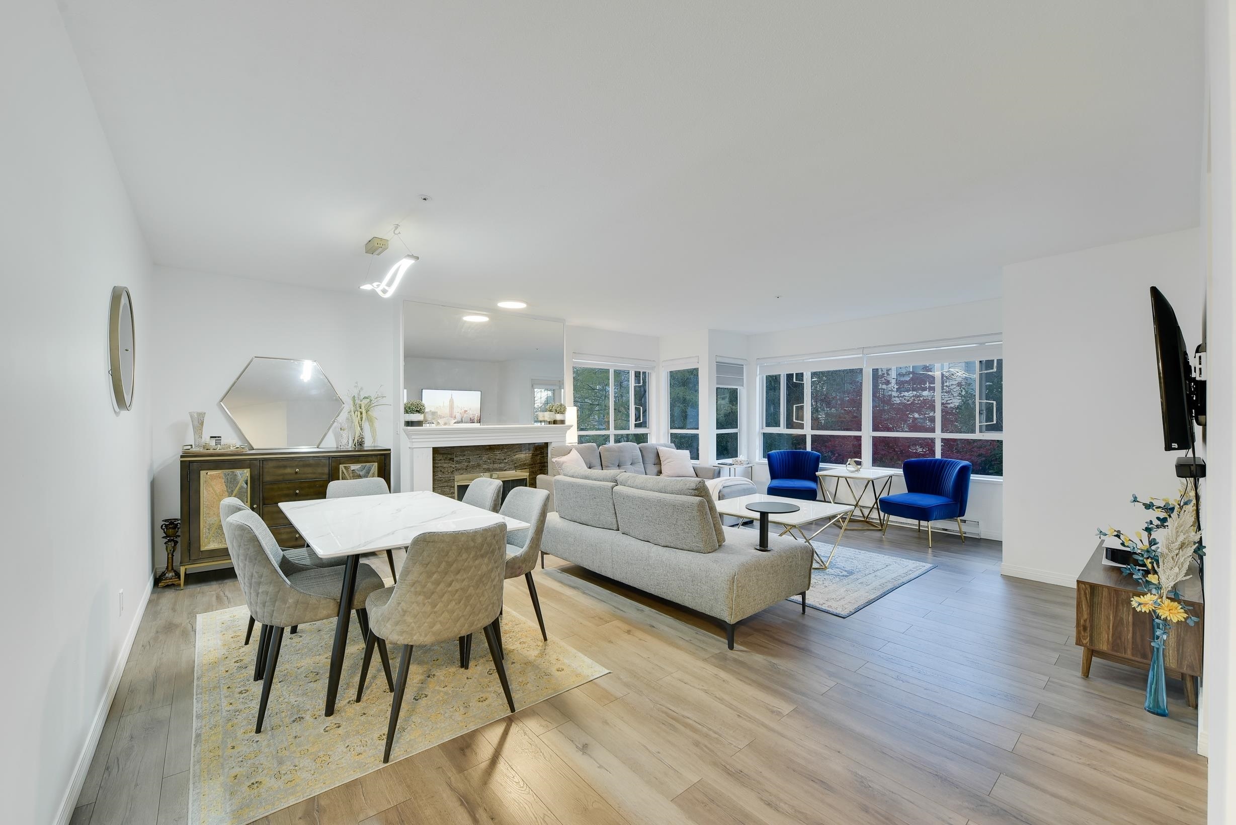 15375 17 Avenue 205  Surrey BC V4A 1T8 photo