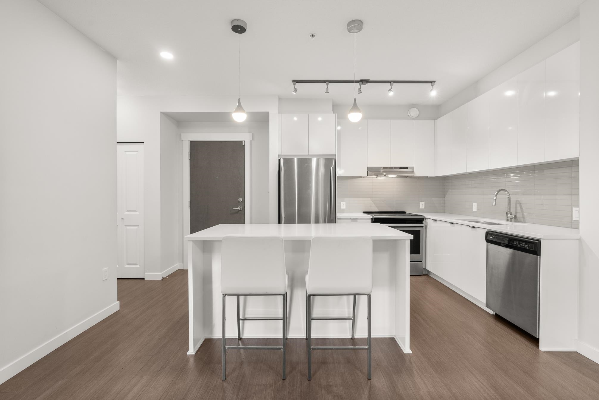Property Photo: 31158 Westridge Place 104 BC V2T 0K5