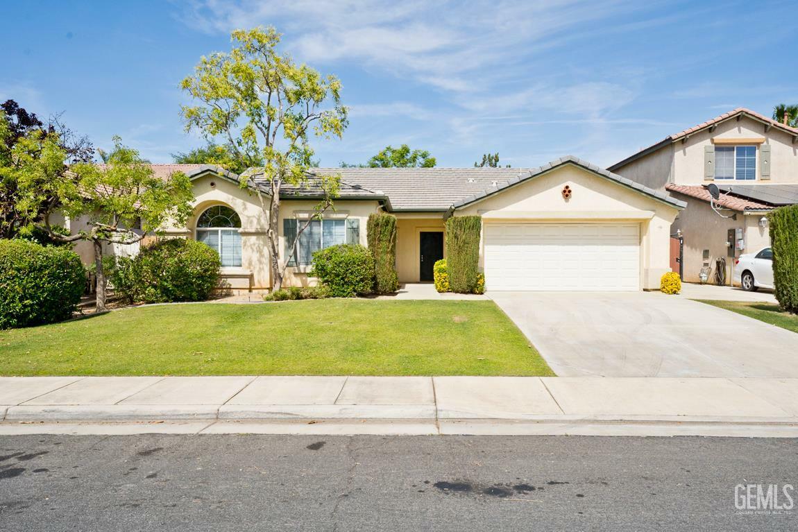 Property Photo: 6720 Alderbrook Lane CA 93312