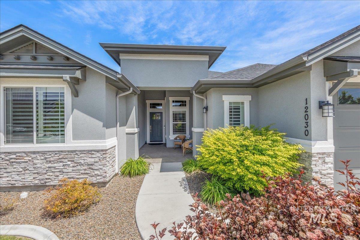 Property Photo: 12030 S Aves Pl ID 83686
