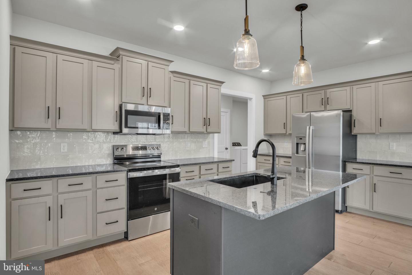 Property Photo: 910 N Lincoln Street 002-01 PA 17078