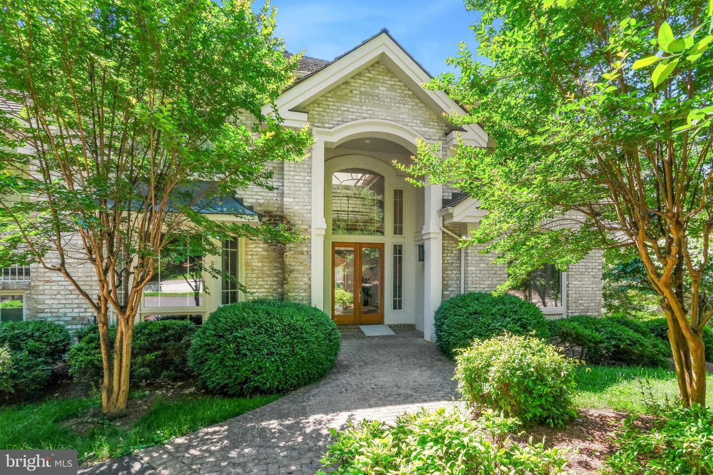 Property Photo: 7005 Natelli Woods Lane MD 20817