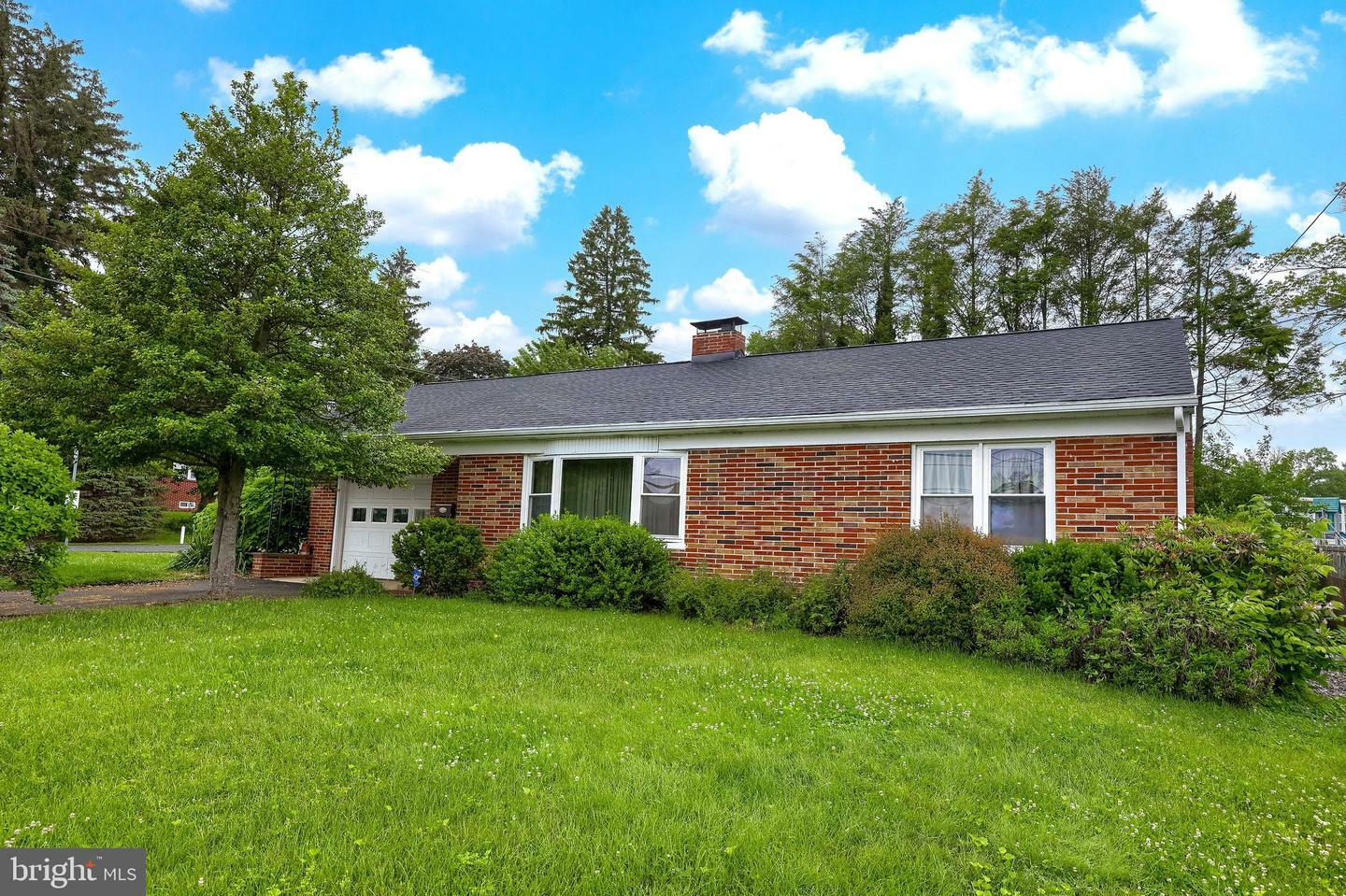 Property Photo: 1919 Wilson Avenue PA 17603