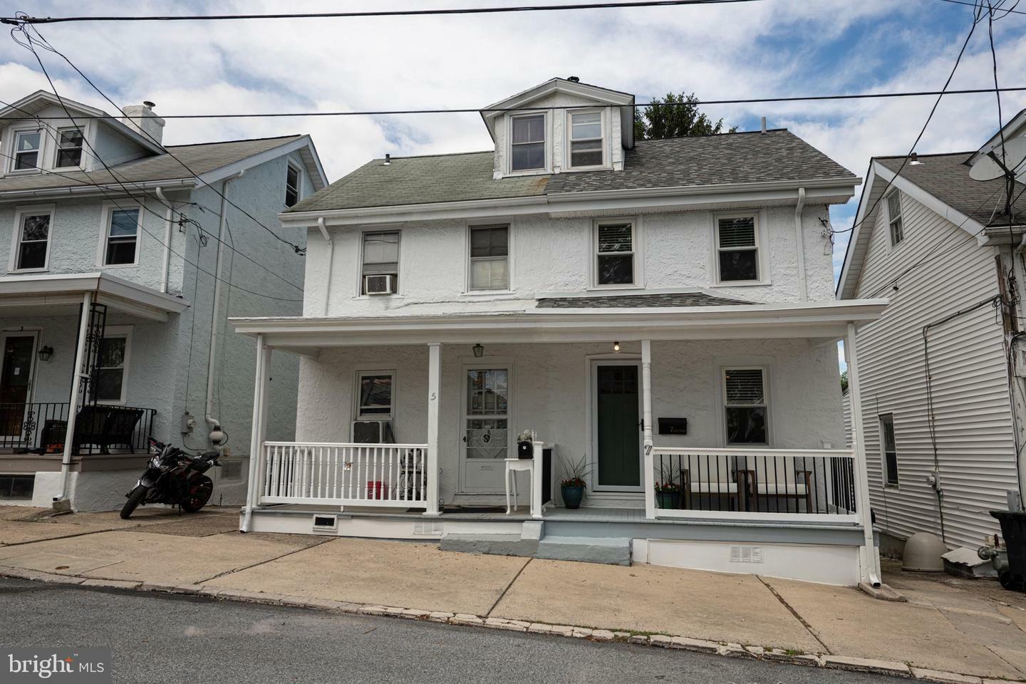 Property Photo: 7 High Street PA 19460