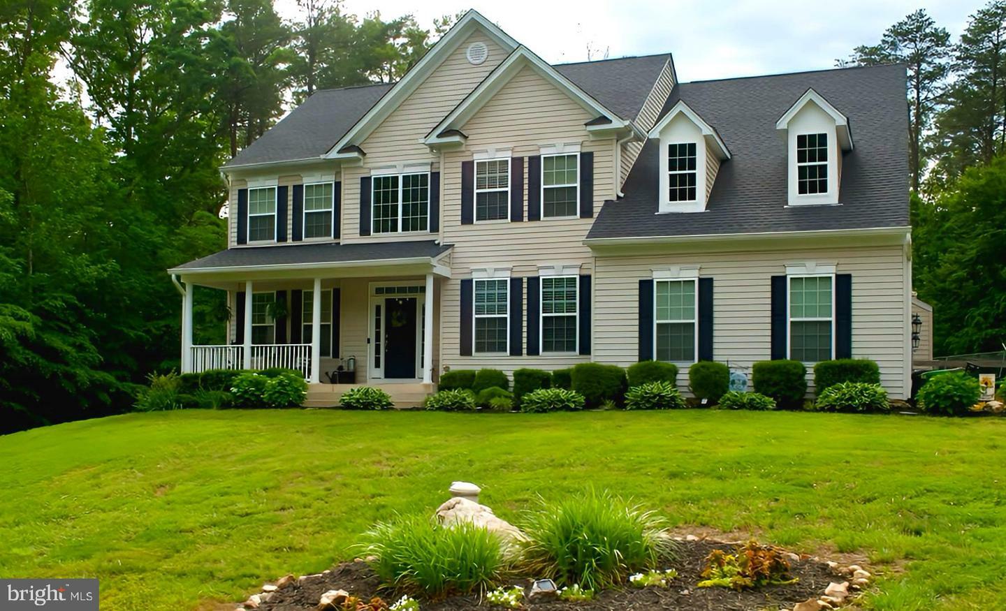 Property Photo: 550 Long Meadow Drive VA 22406