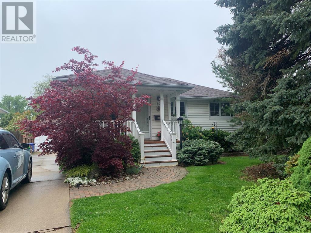 Property Photo: 90 Mayfair Drive ON N7S 1K9