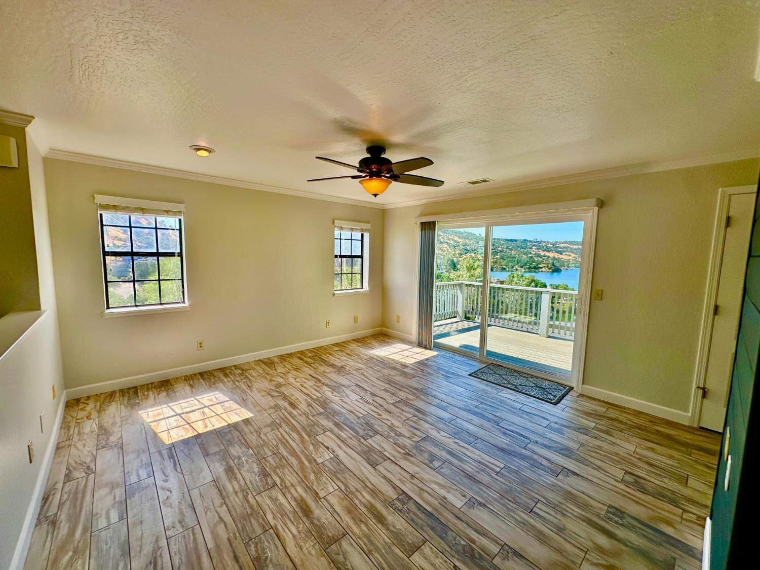 Property Photo: 454 Hilltop Estates Drive CA 95228