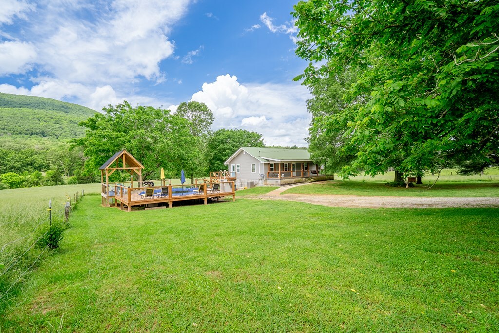 Property Photo: 976 Chamberlain Road GA 30728