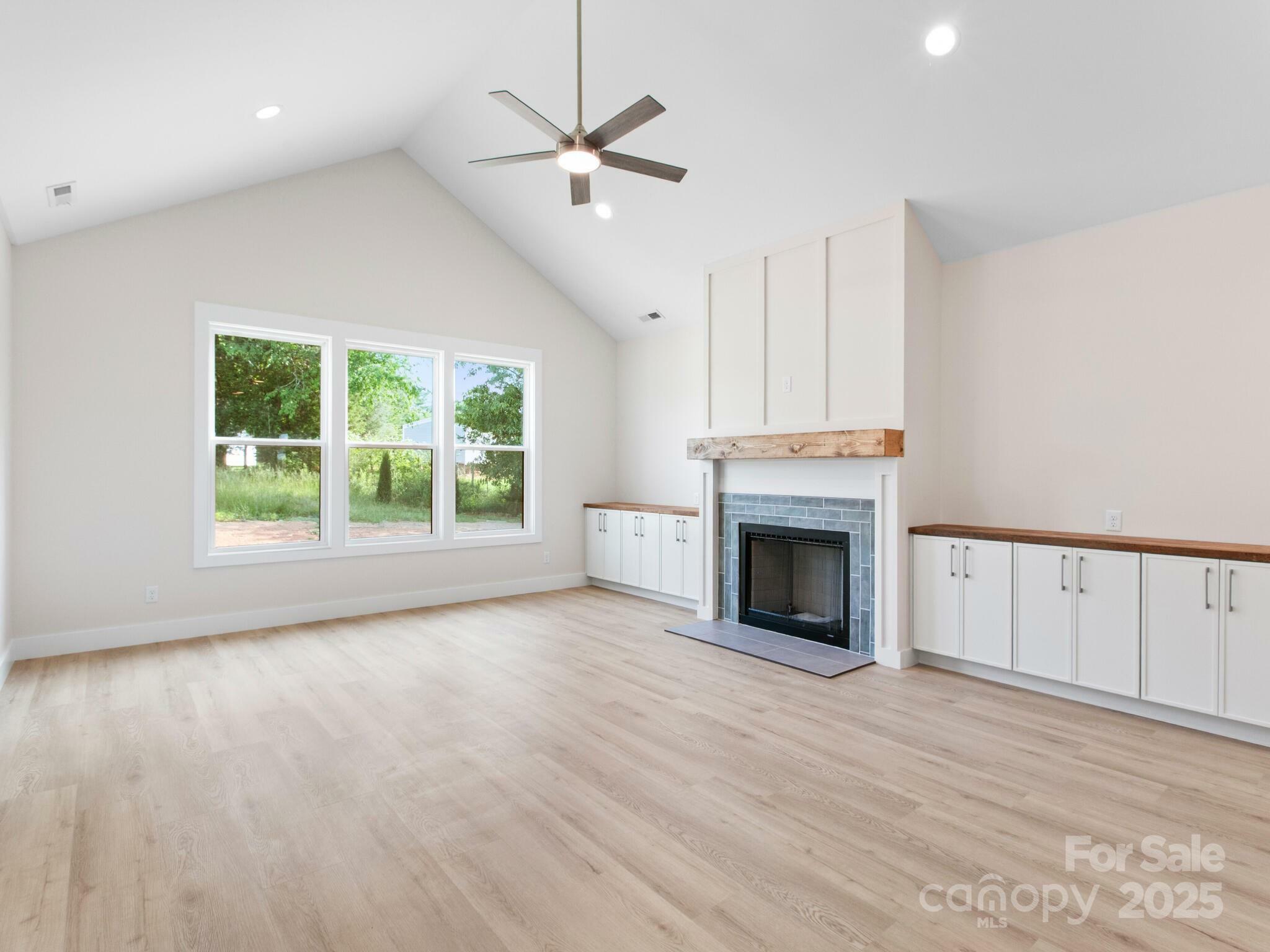 Property Photo:  1040 Morlin Acres Drive  NC 28753 