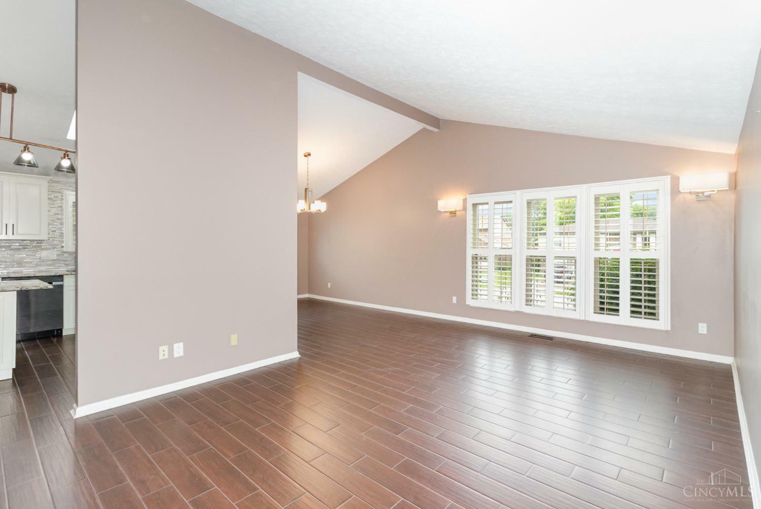 Property Photo: 4914 Riverwatch Drive OH 45238
