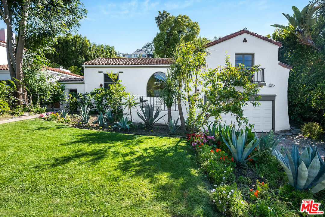 3137 Lindo St  Los Angeles CA 90068 photo