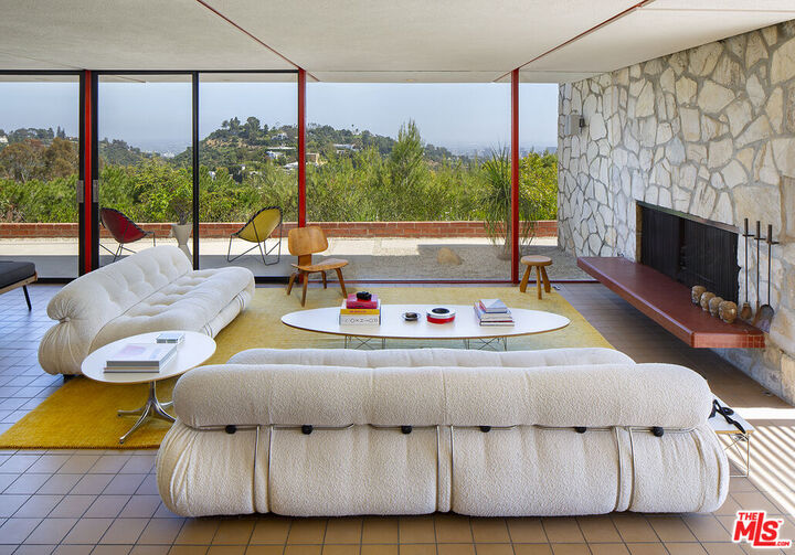 Property Photo:  1811 Bel Air Road  CA 90077 