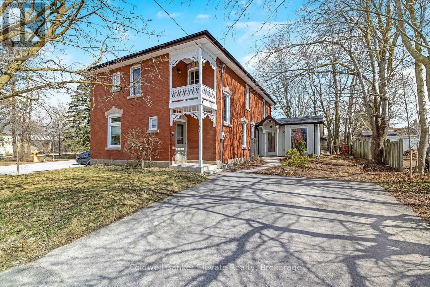 Property Photo: 87 Trafalgar Road North ON N0B 1Z0