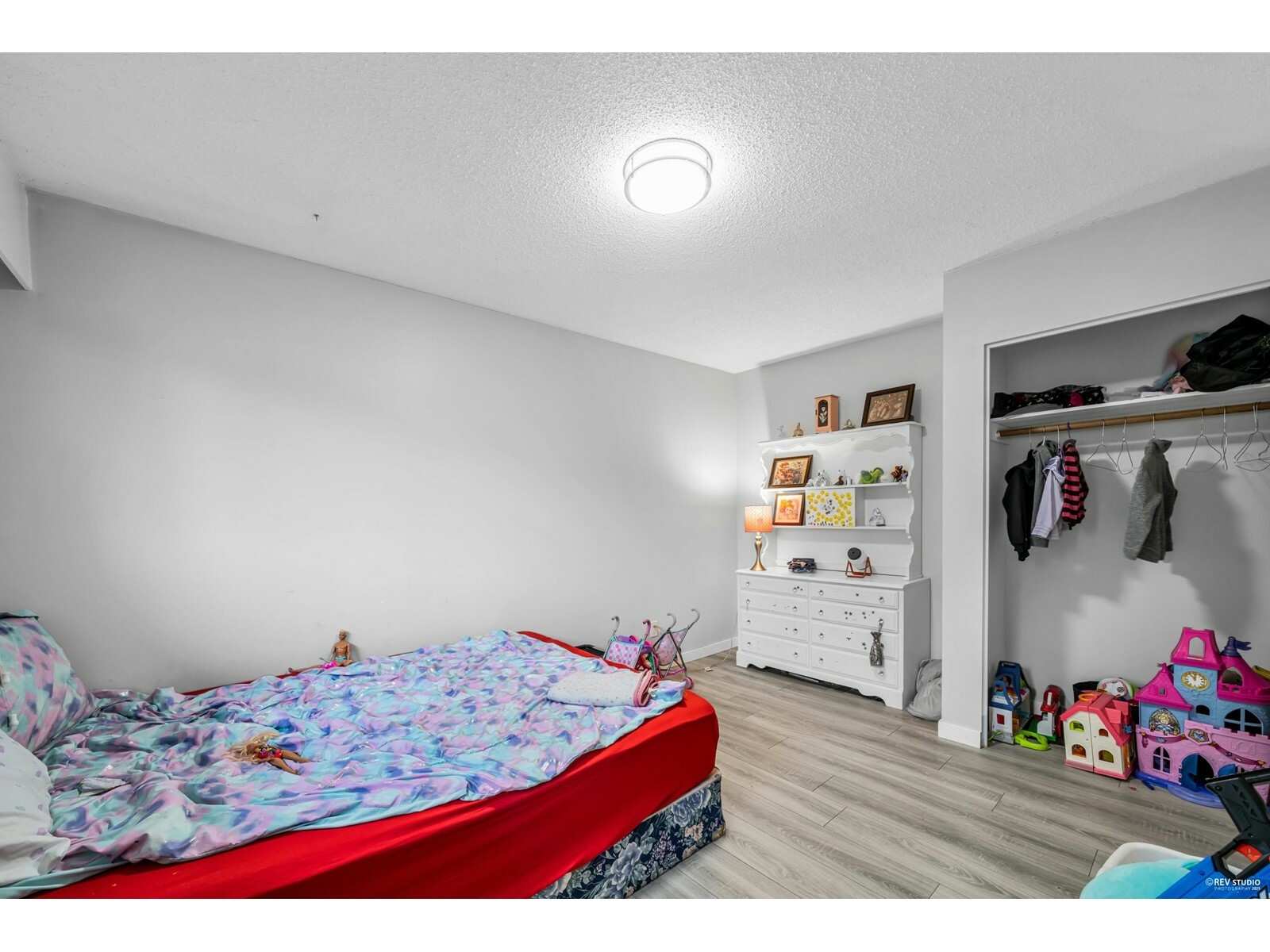 Property Photo: 32064 Joyce BC V2T 1B7