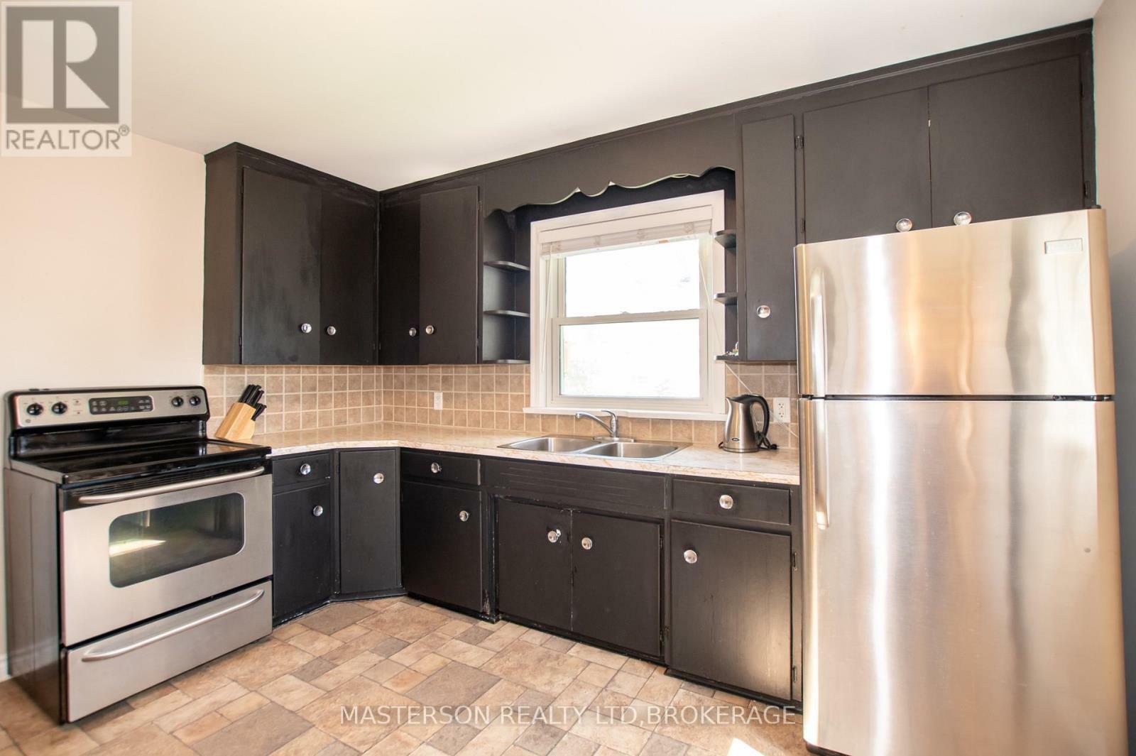 Property Photo: 6313 Corwin Crescent ON L2G 2L9