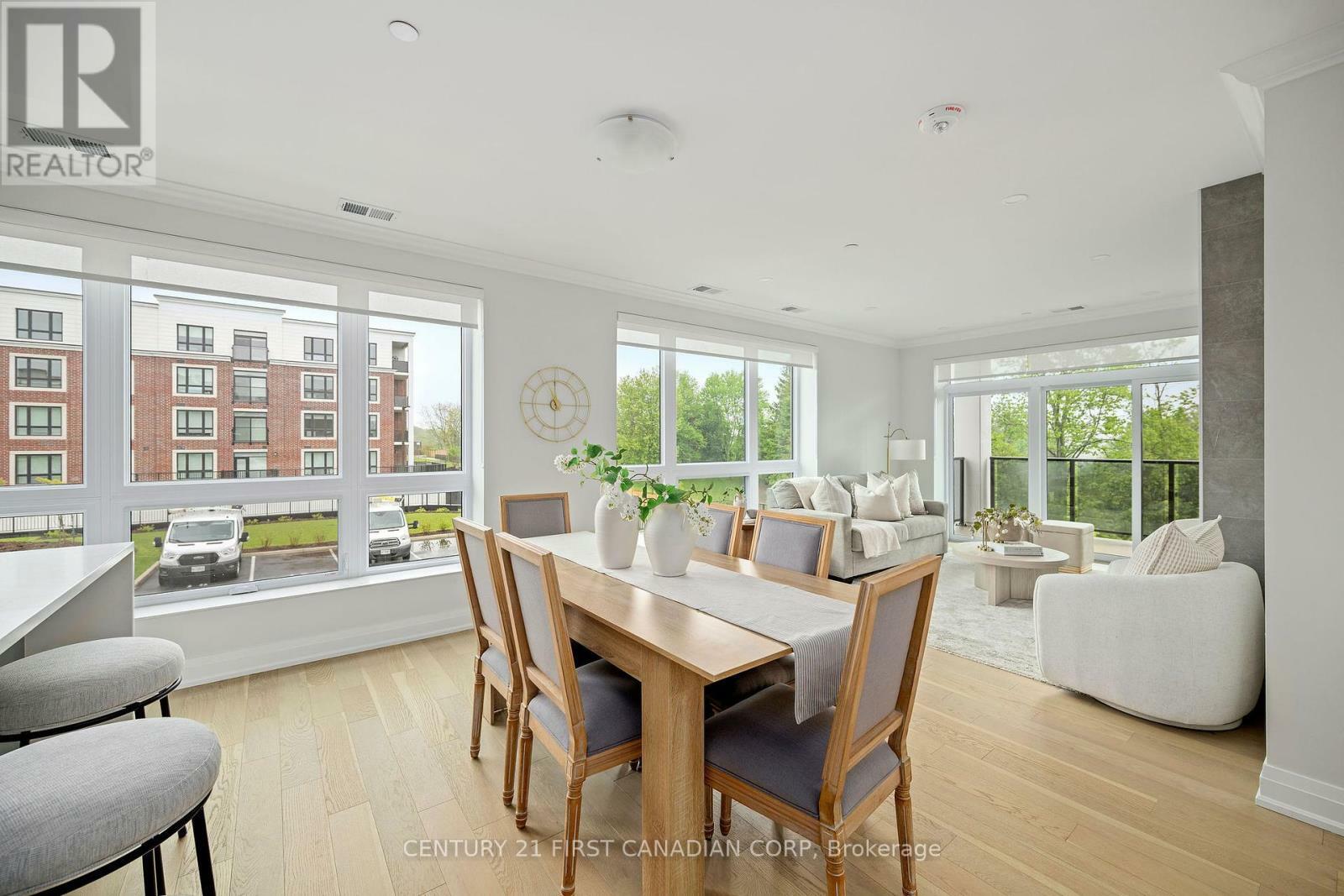 Property Photo: 1975 Fountain Grass Drive 204 ON N6K 0M3
