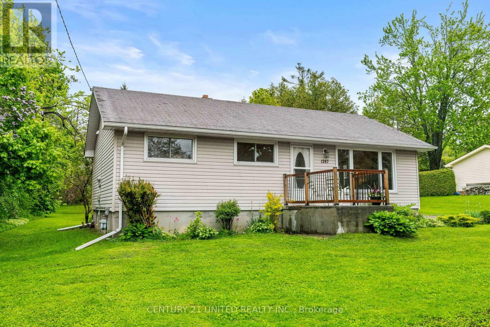 Property Photo: 1247 Mann Road ON K0L 1H0