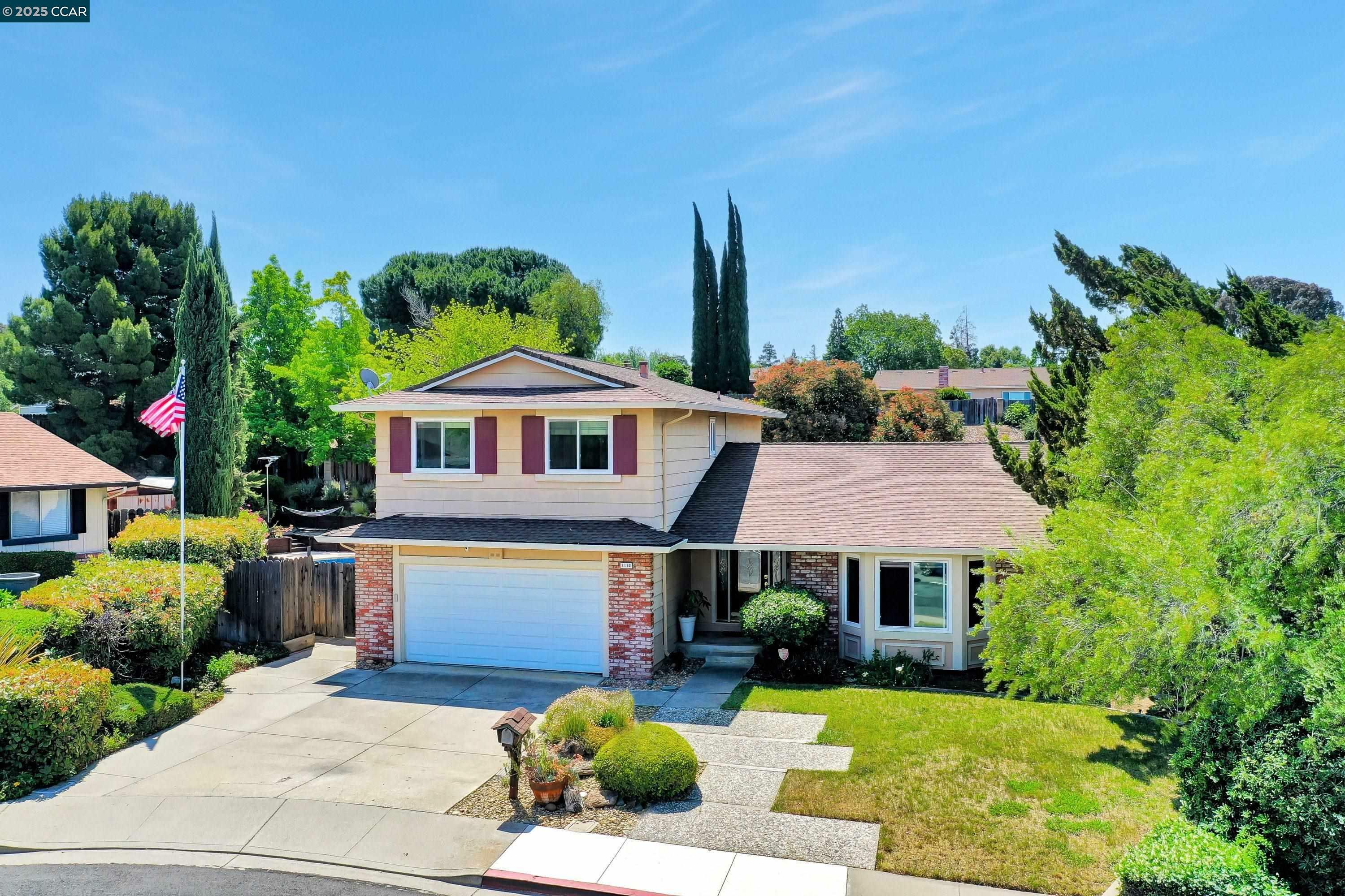 Property Photo: 1112 Cardiff Ct CA 94509