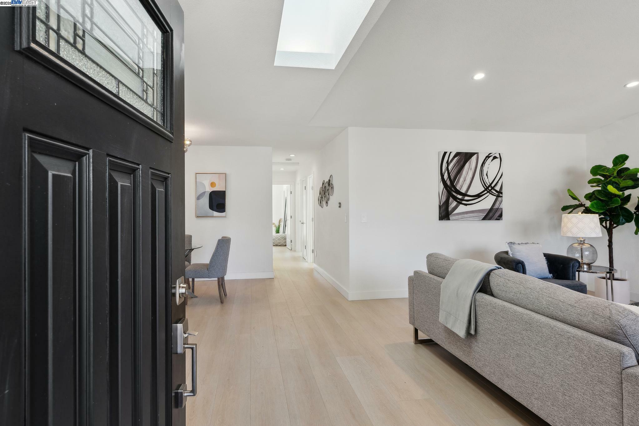 Property Photo: 577 Dorothy Ln CA 94553