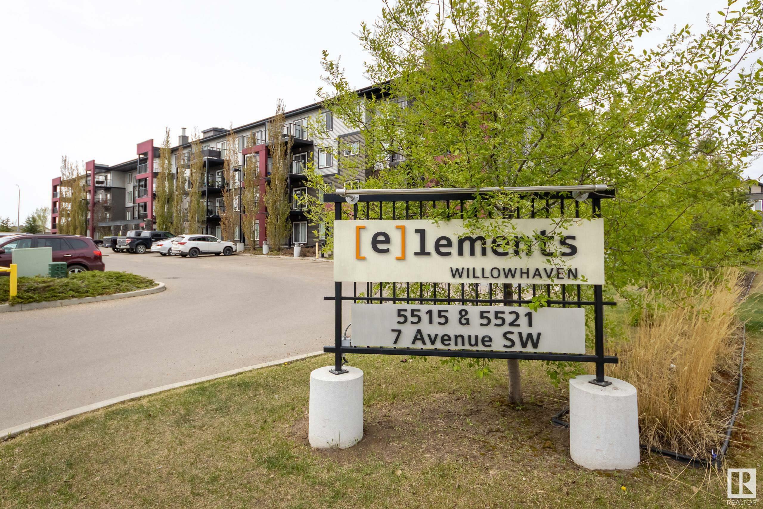Property Photo: 5521 7 Avenue SW 206 AB T6X 2A8