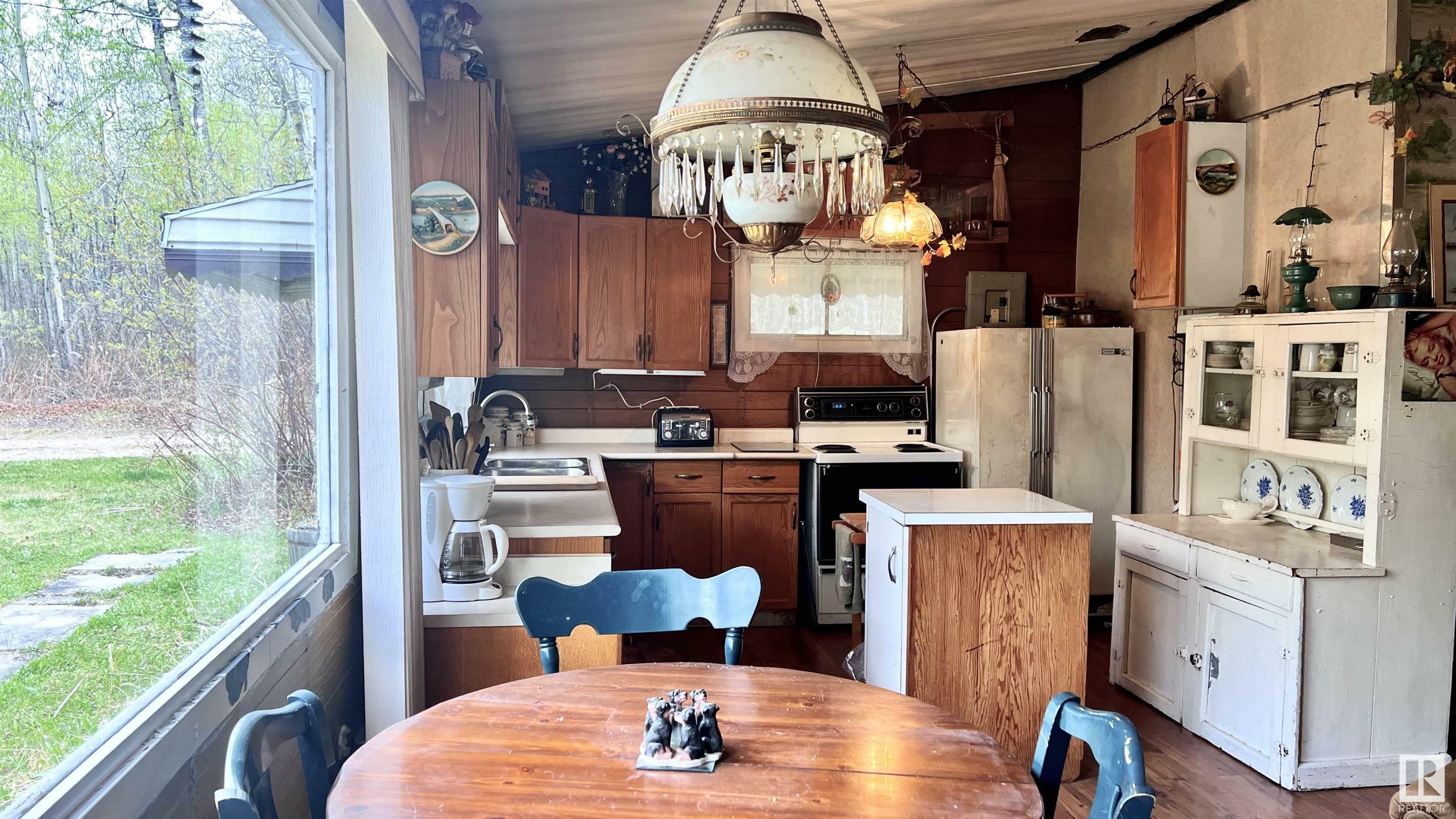 Photo de la propriété: 432, 11121 Twp Rd 595 AB T0A 0C0