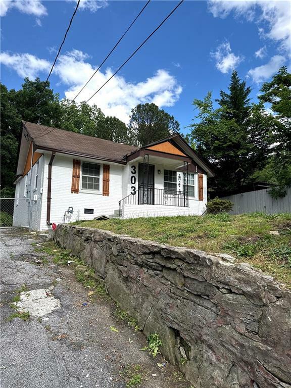 Property Photo:  303 Anderson Avenue NW  GA 30314 