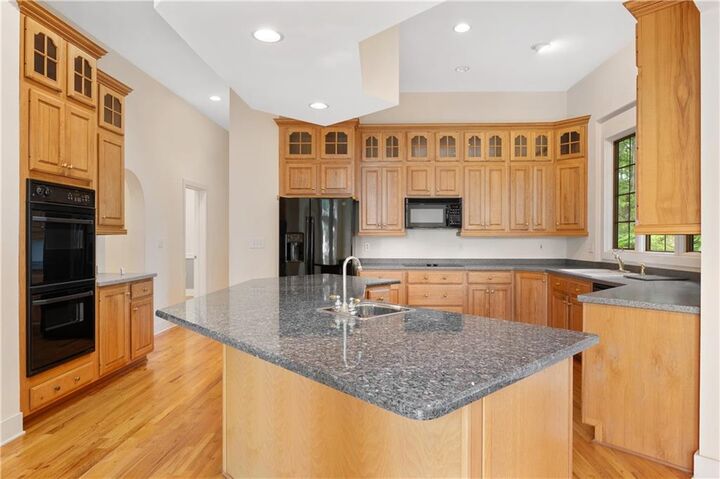 Property Photo: 267 Starcross Lane GA 30143