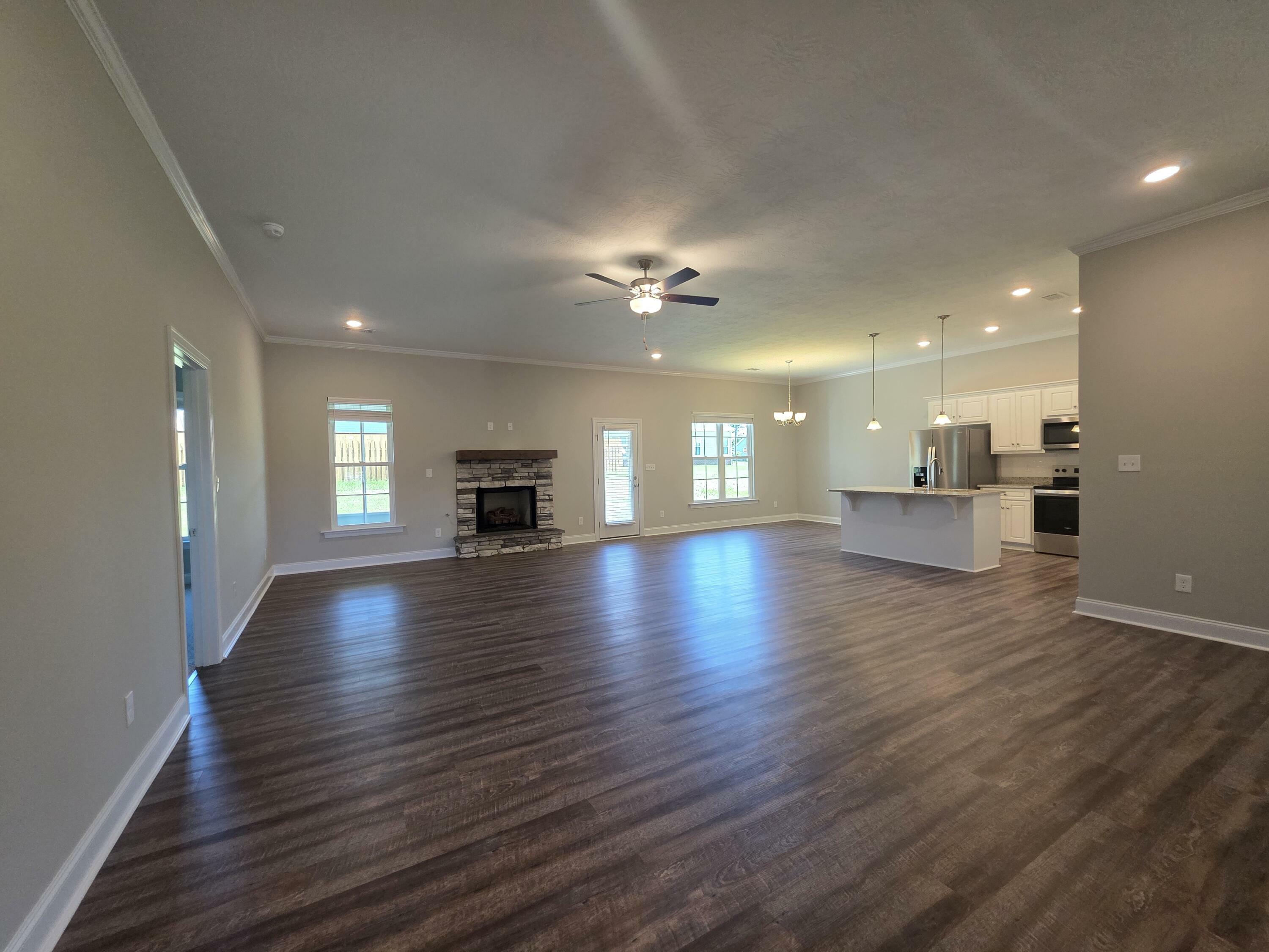 Property Photo: 1037 Berkley Court GA 30824