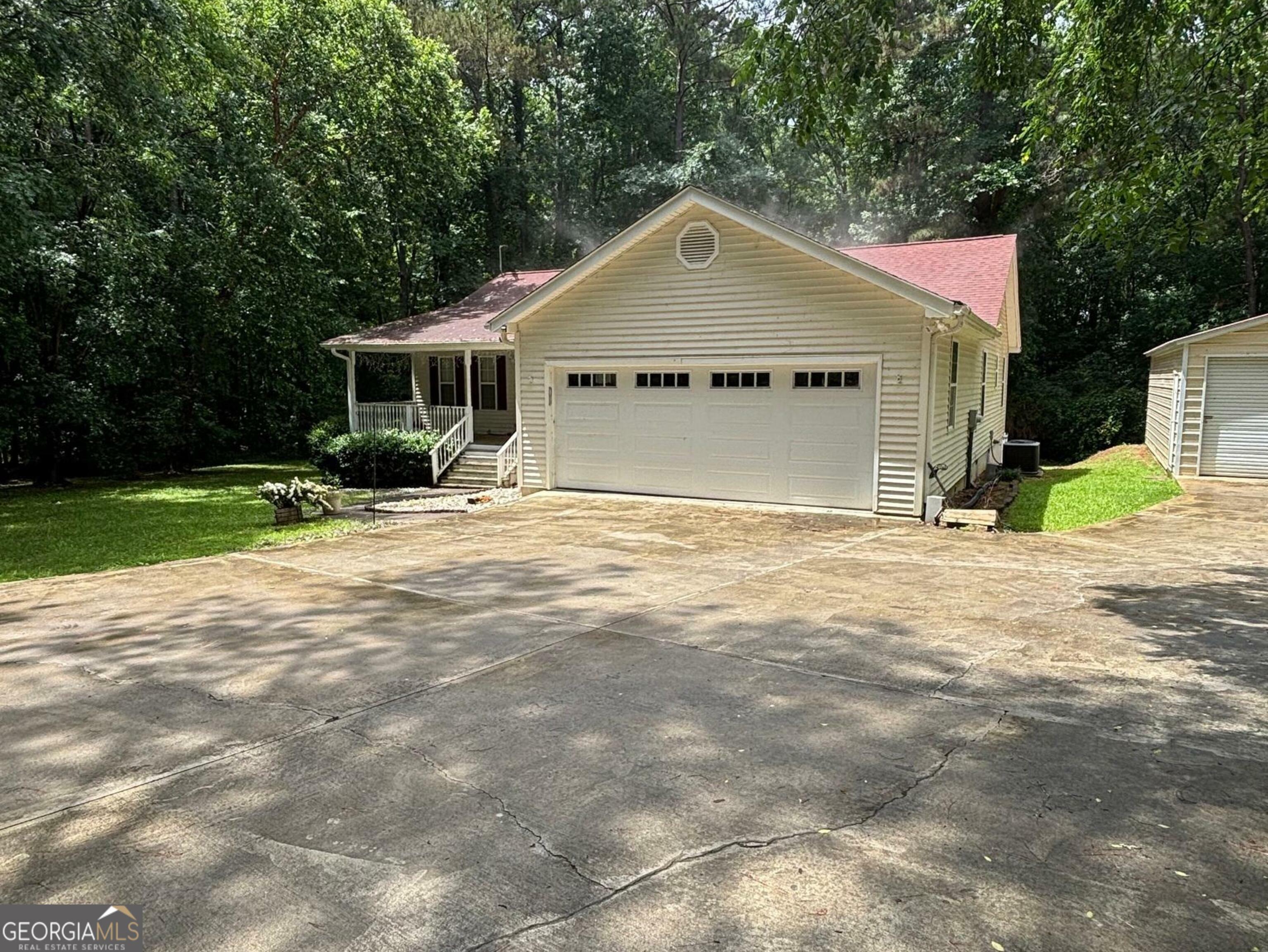 Property Photo: 161 Cedar Cove Drive GA 30625