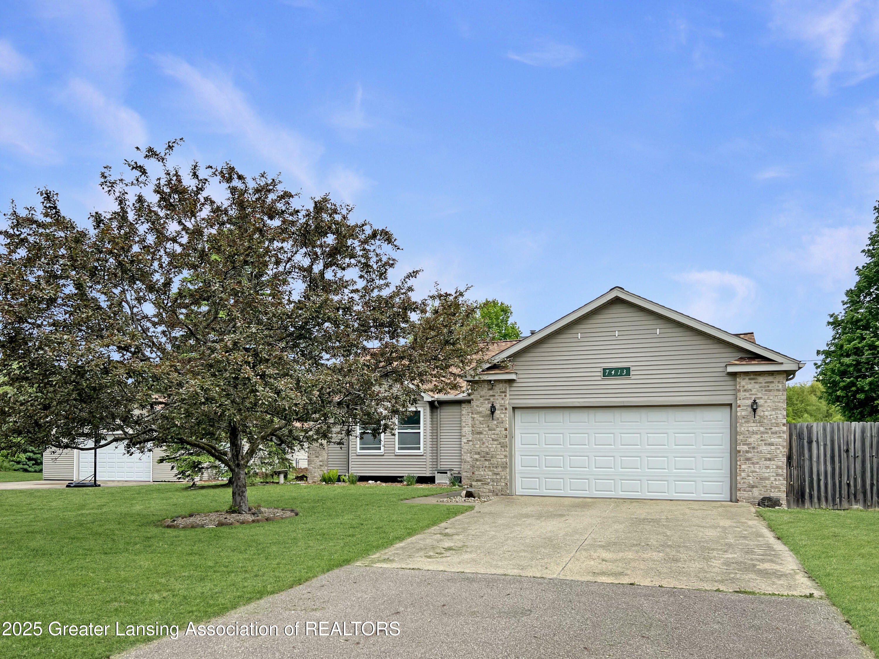 7413 E 5 Point Highway  Eaton Rapids MI 48827 photo