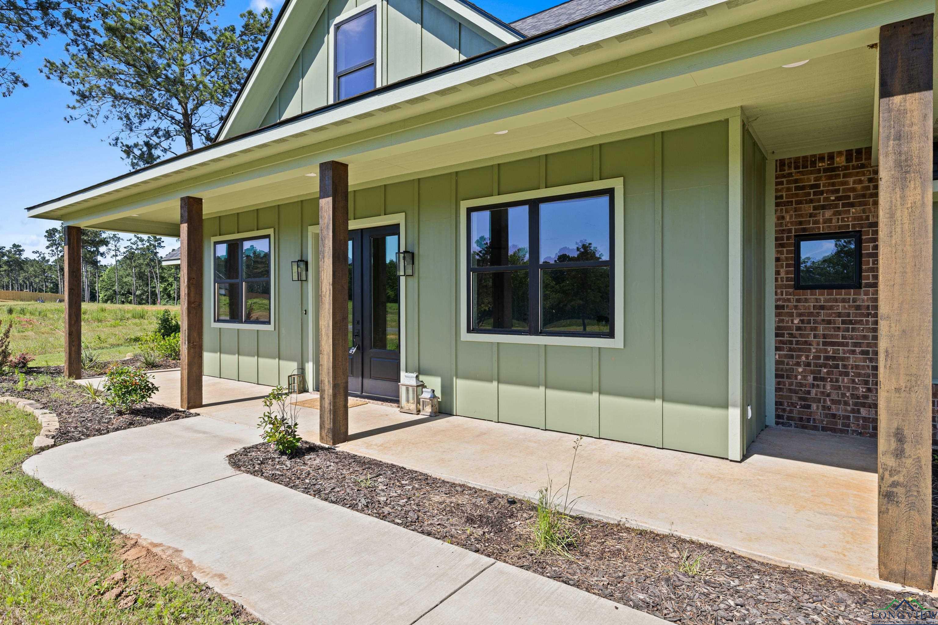 Property Photo: 225 Eagle Creek Eagle Creek TX 75640