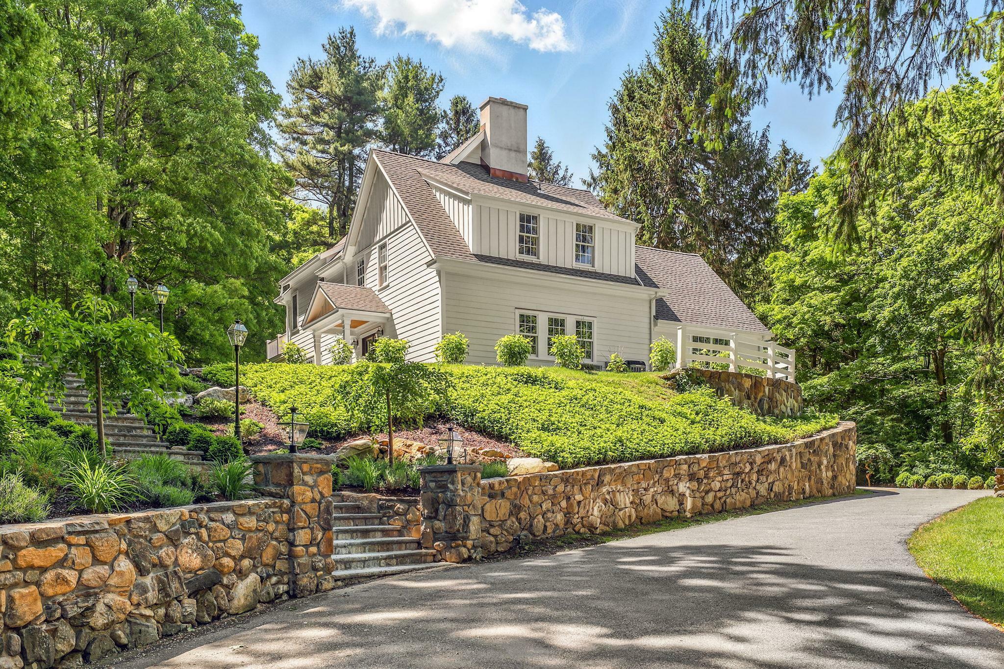 430 Crow Hill Road  Mount Kisco NY 10549 photo