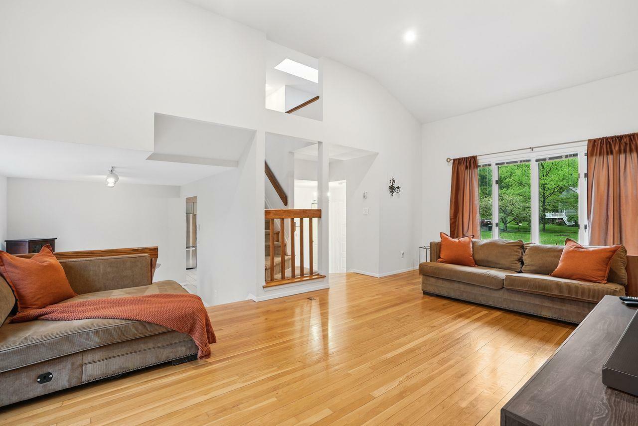 Property Photo: 300 Chestnut Court NY 10598