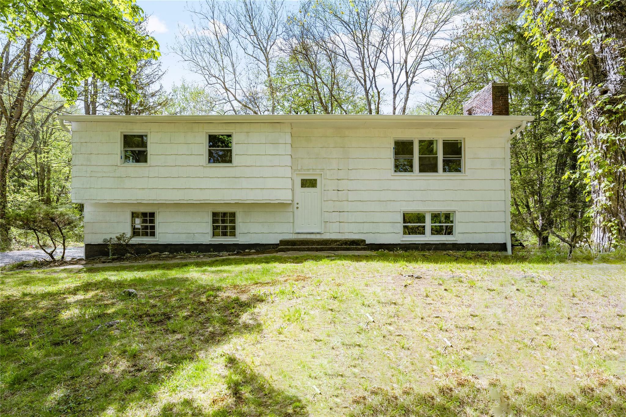 5 Camp Hill Road  Pomona NY 10970 photo
