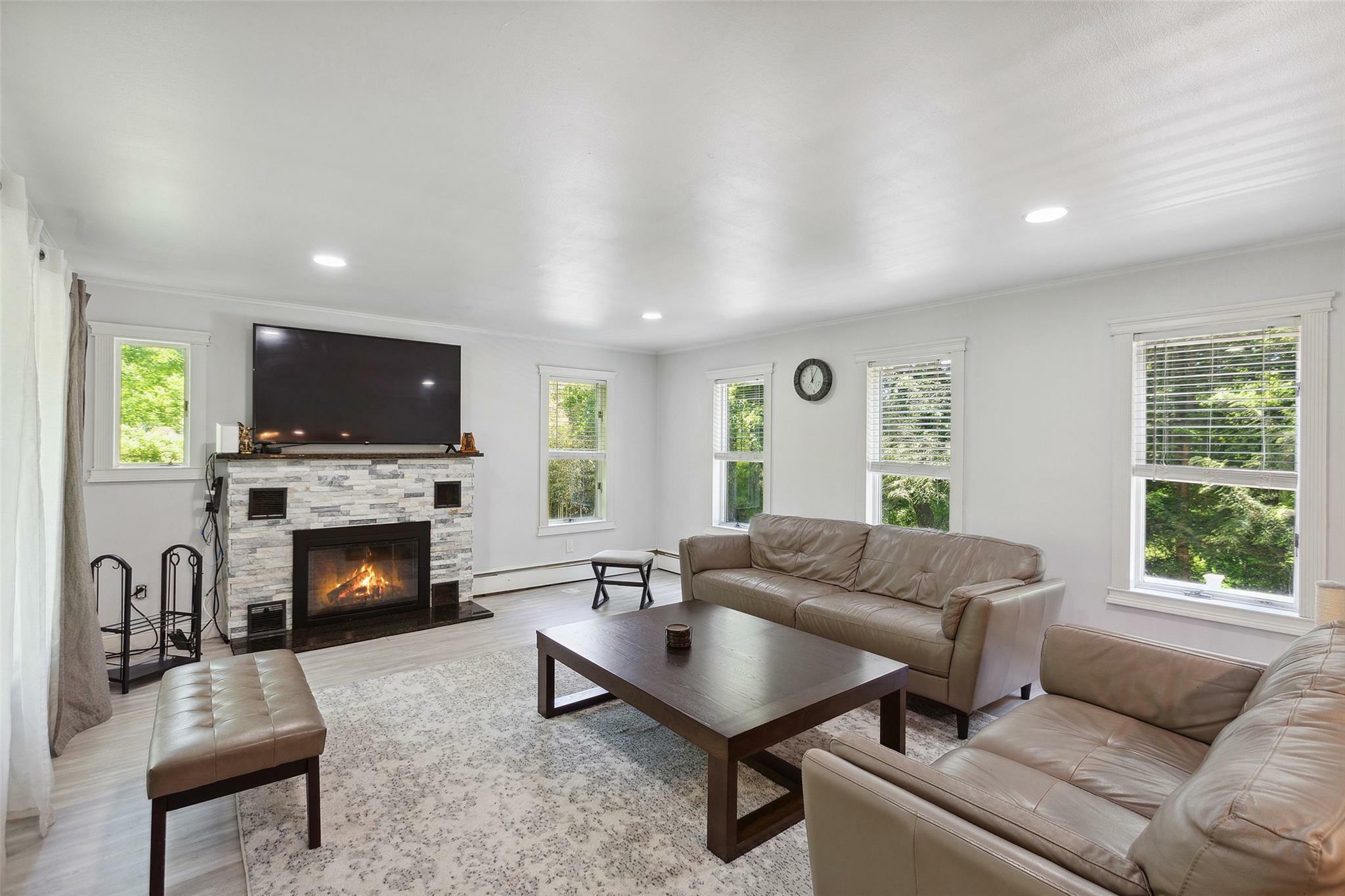 Property Photo:  21 Wagon Lane  NY 10509 