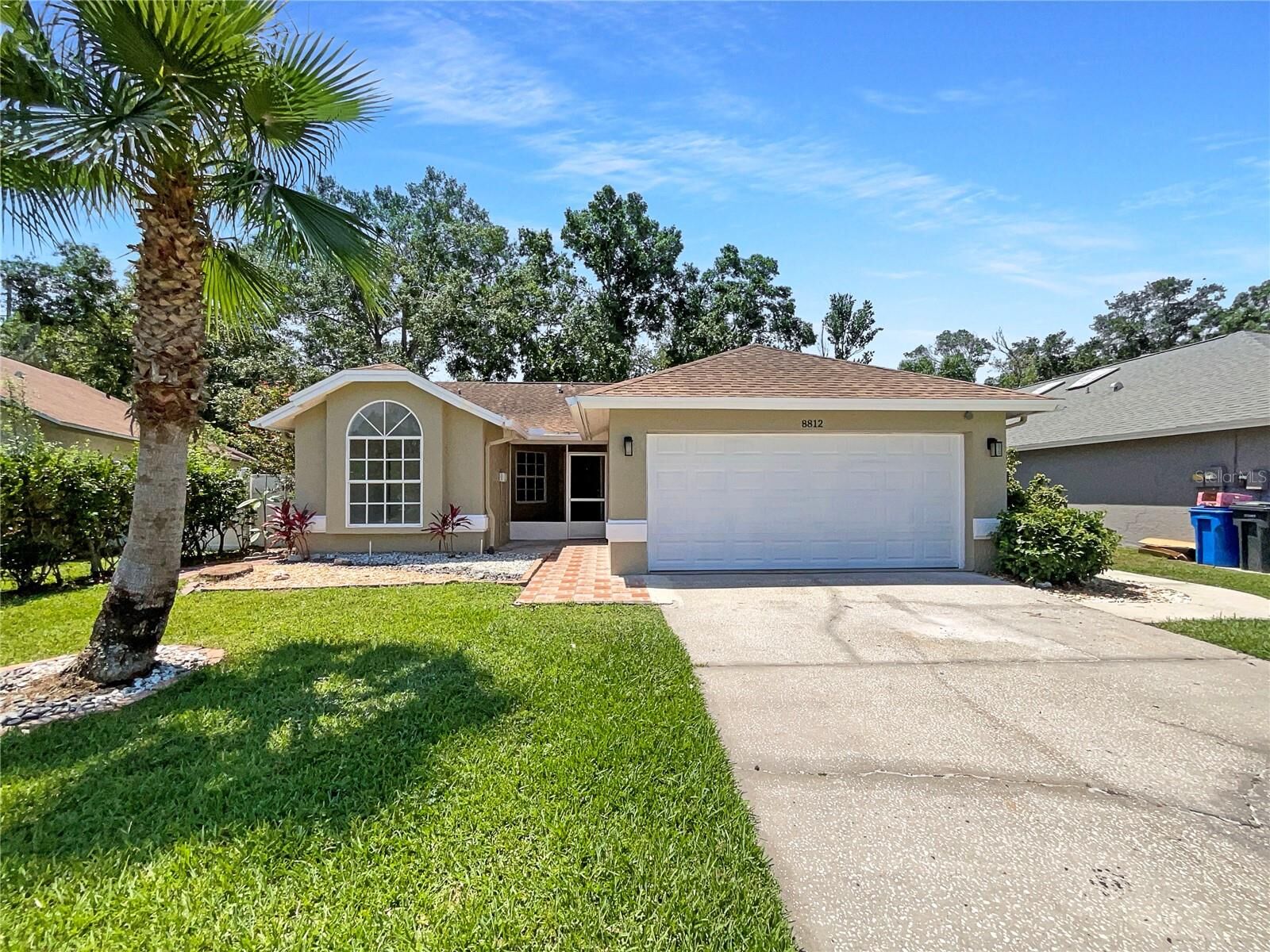 Property Photo:  8812 Bayaud Drive  FL 33626 
