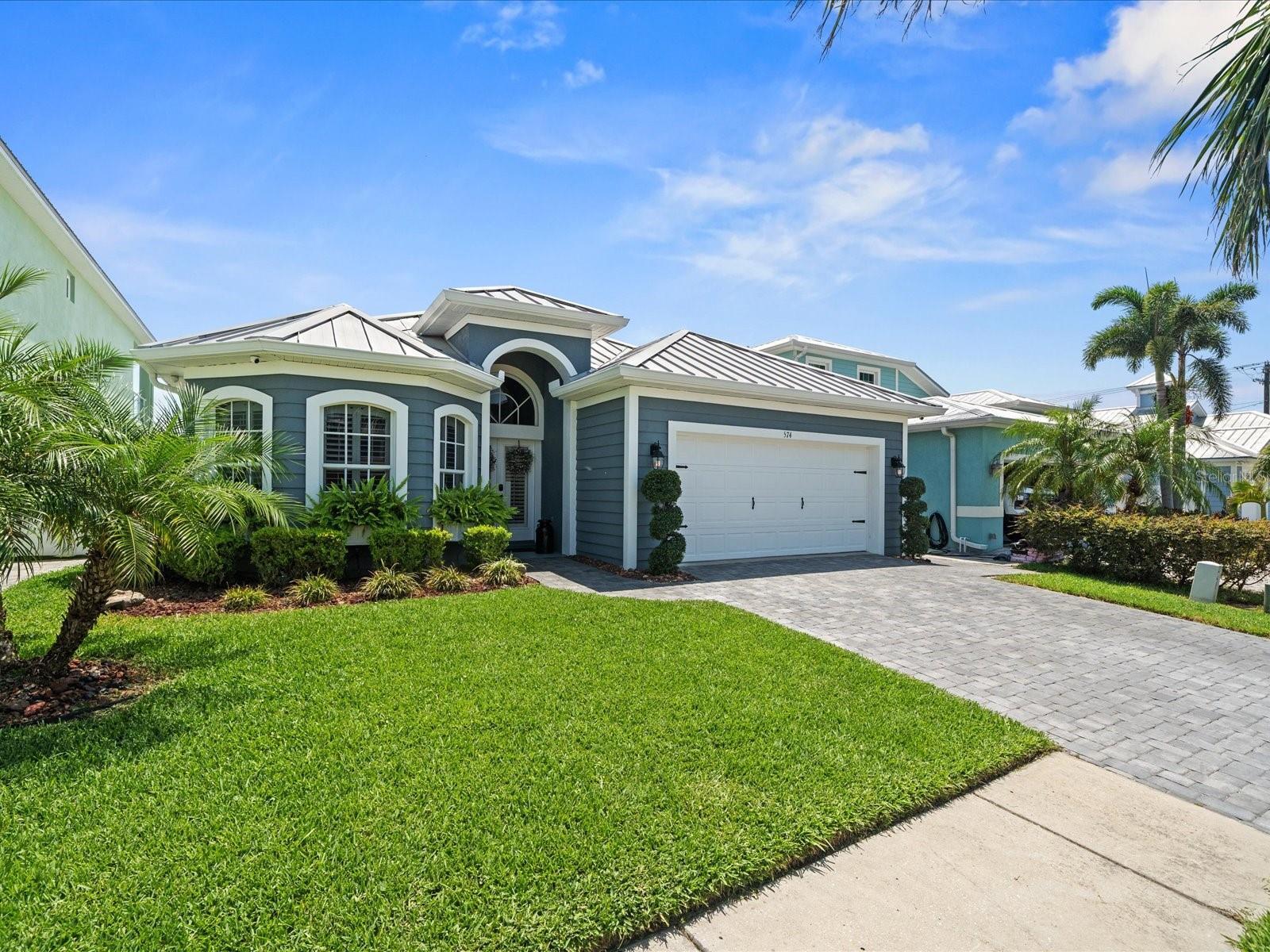 Property Photo: 574 Bimini Bay Boulevard FL 33572