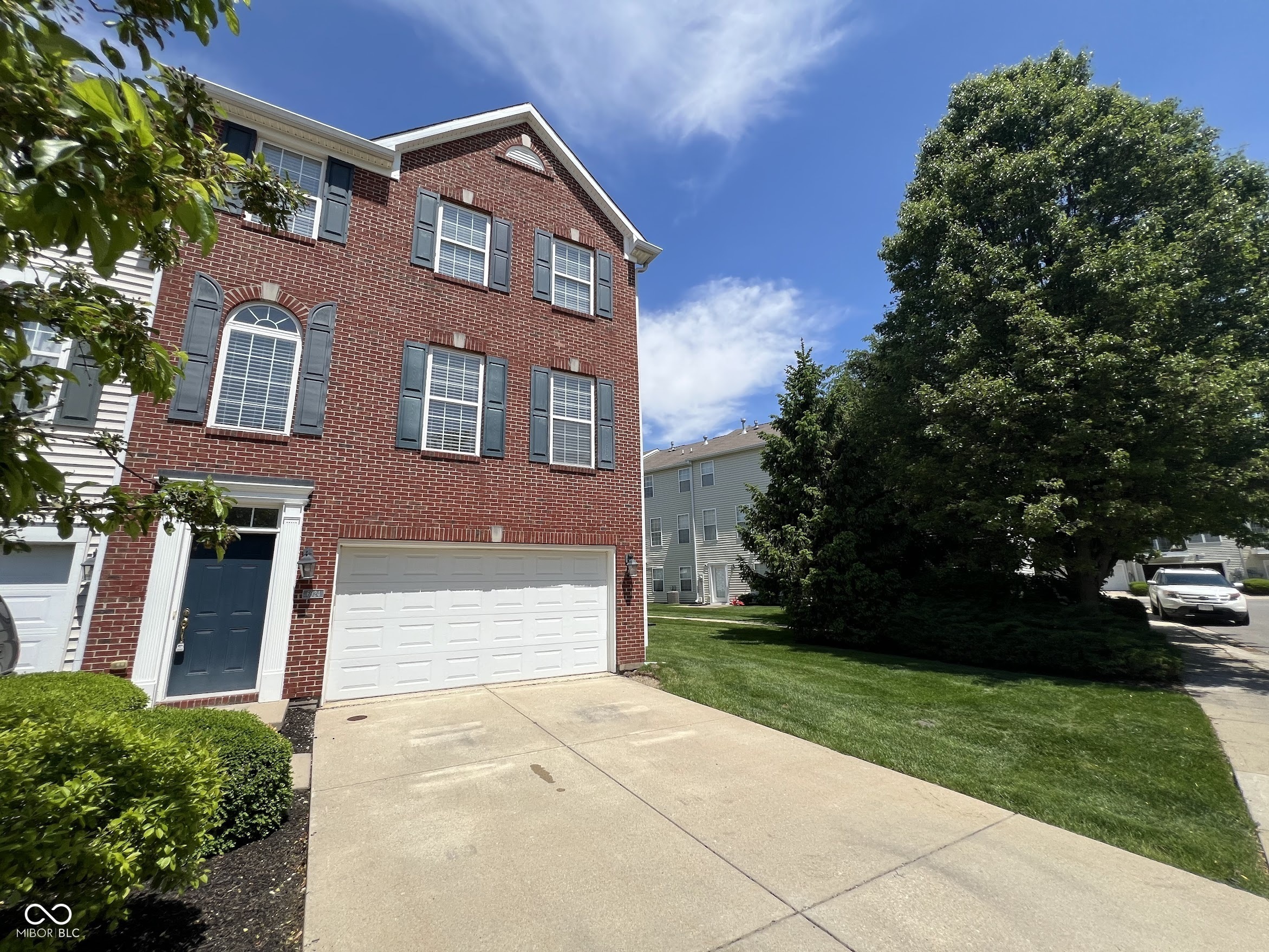Property Photo: 6924 Havenmoor Place IN 46250